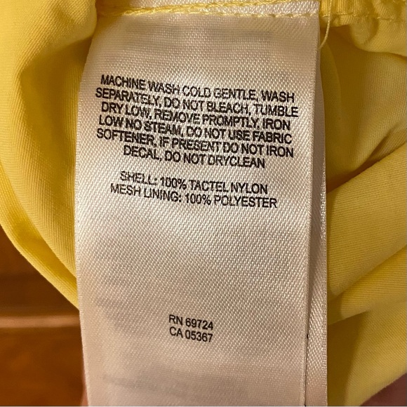 Columbia PFG Yellow Bahama Camp Shirt Short Sleeve Team Haiti 4 Jesus Size XL - Picture 8 of 8